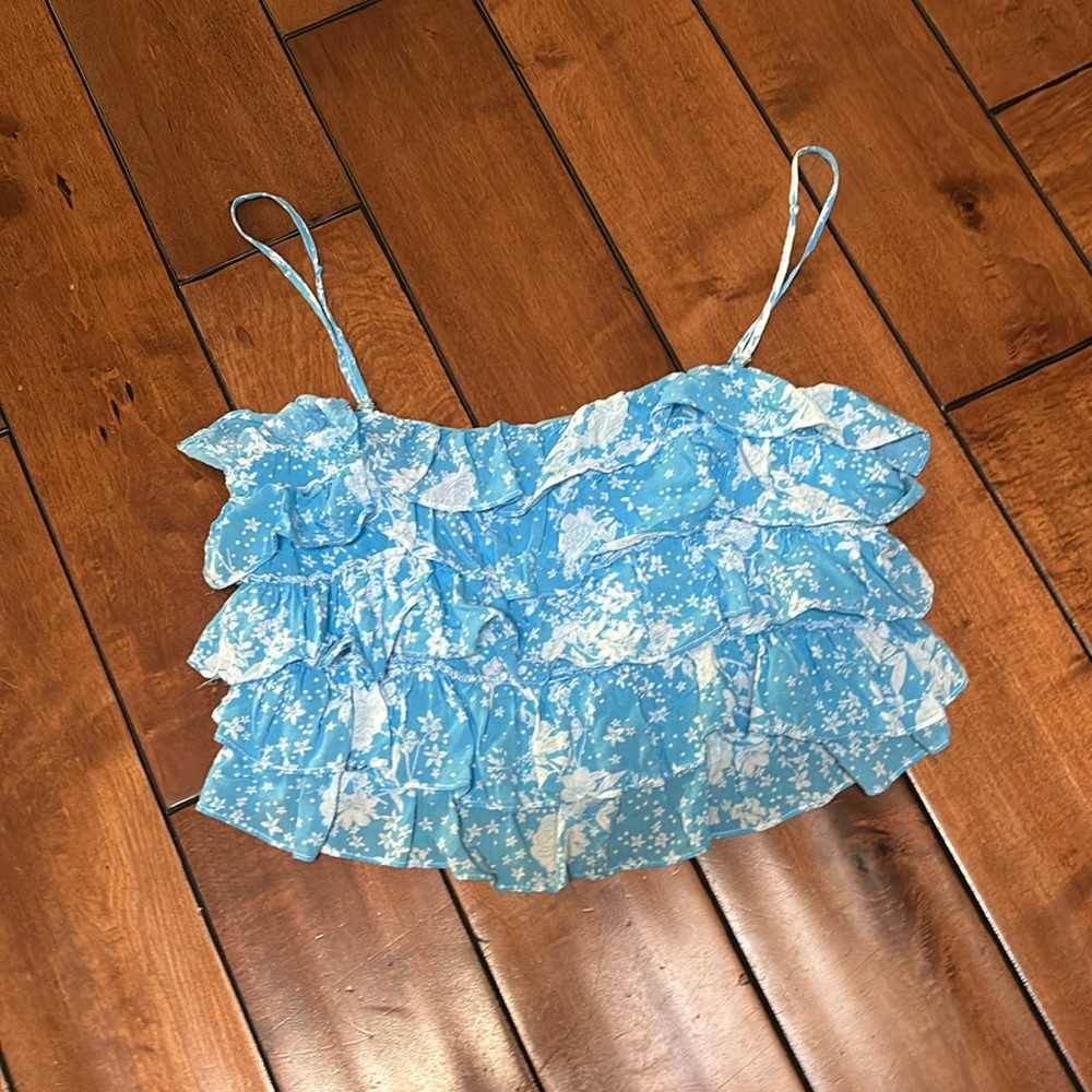 Blue floral halter top with front ruffles size large Skylar and Madison
